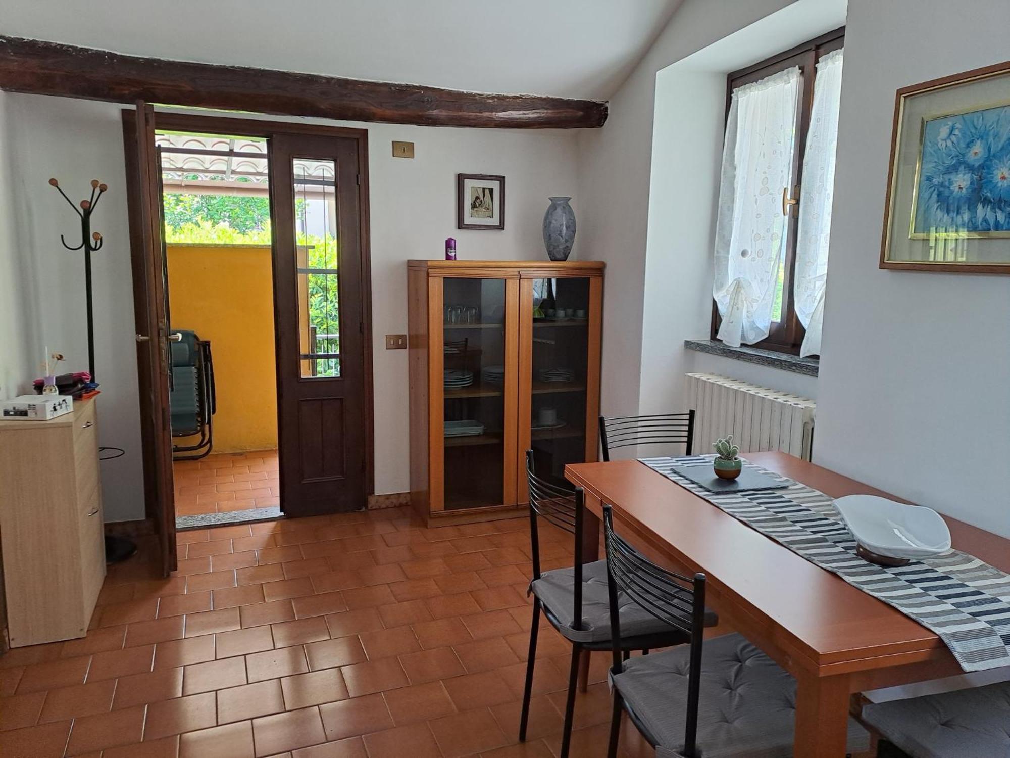 Mansardhouse Zona Bellagio Lägenhet Magreglio Exteriör bild