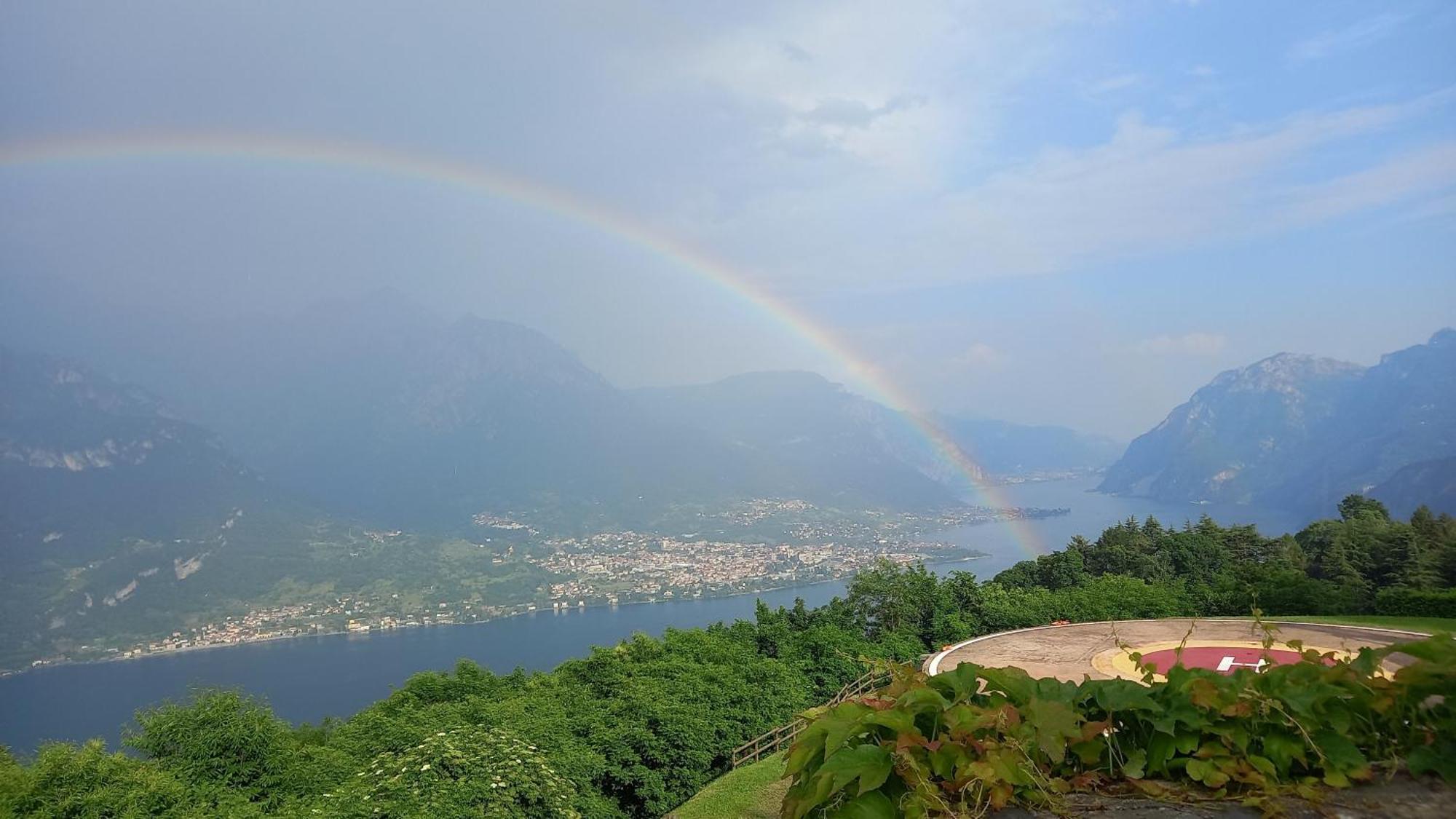 Mansardhouse Zona Bellagio Lägenhet Magreglio Exteriör bild