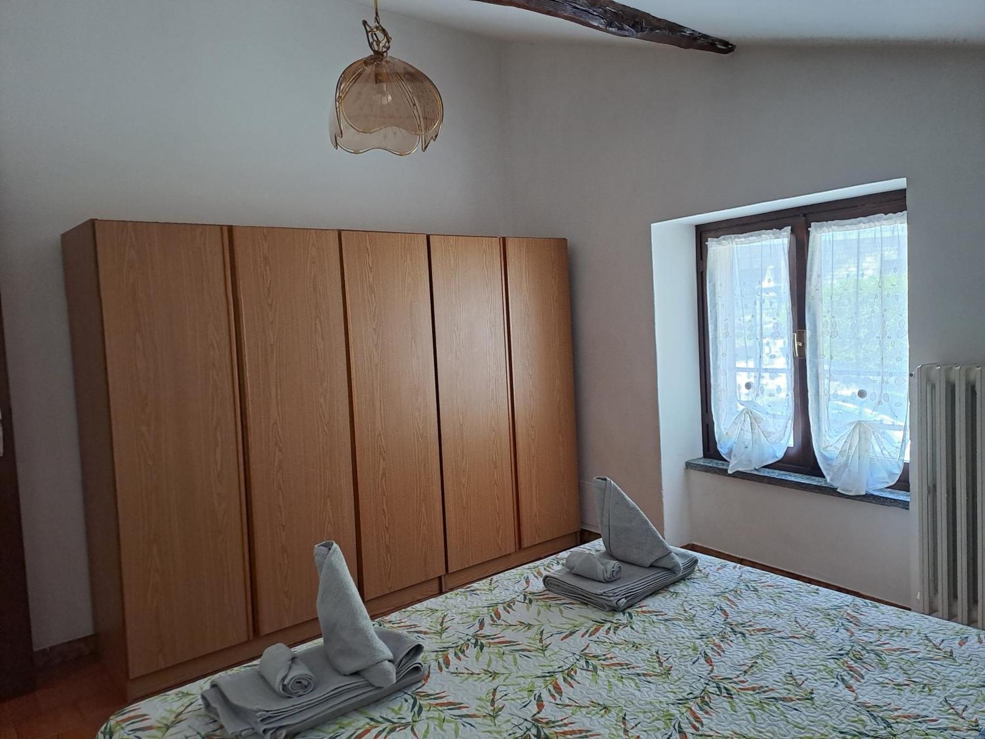 Mansardhouse Zona Bellagio Lägenhet Magreglio Exteriör bild